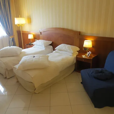 Joyfull 3* Неаполь