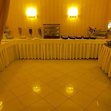 Joyfull Hotel Naples