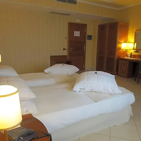 Hotel Joyfull 3*
