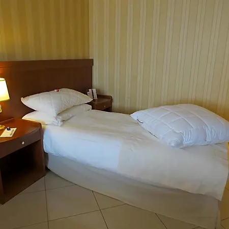 Joyfull Hotel Naples
