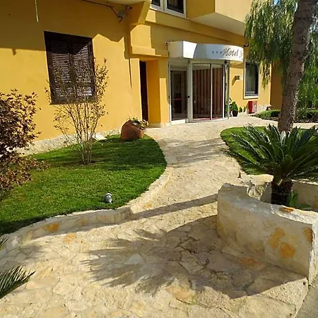 Hotel Joyfull Naples