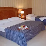 Joyfull Hotell