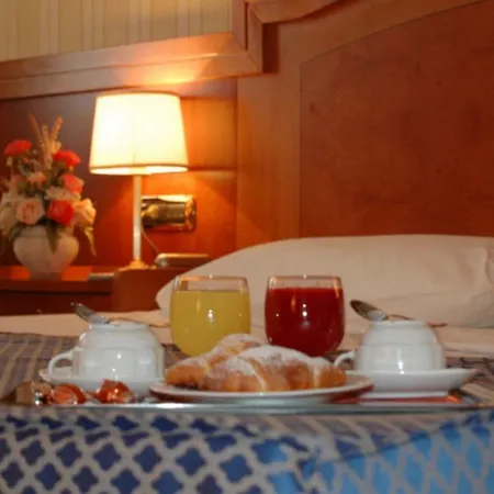 Hotel Joyfull Naples