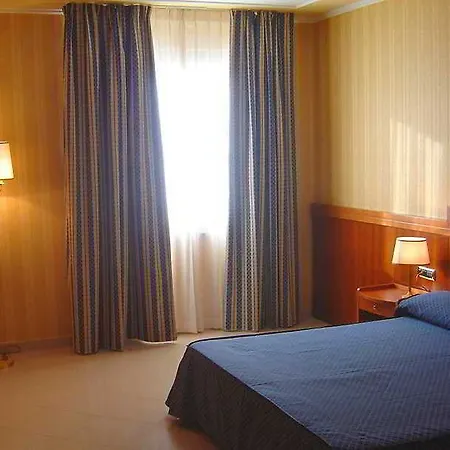 Hotel Joyfull 3*